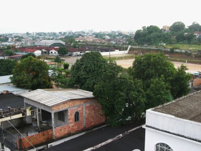 Normales Stadtviertel von Manaus (Aleixo)
